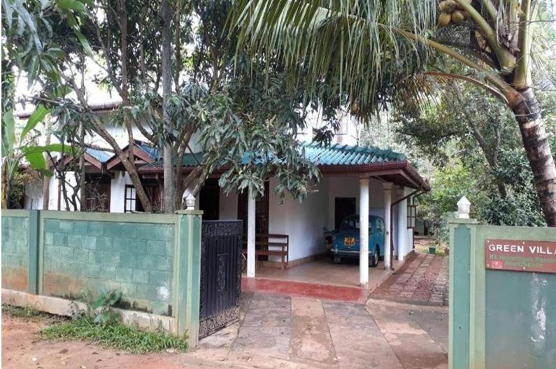 Green Villa Anuradhapura Exterior photo