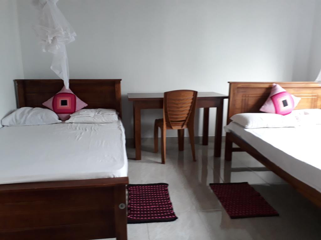 Green Villa Anuradhapura Exterior photo
